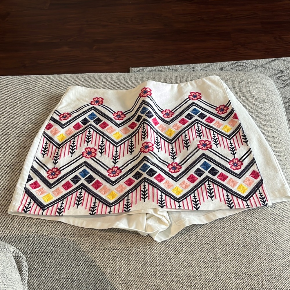 Francesca's Collections Embroidered Skort - Cream, Pink, Blue, Yellow